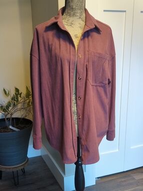 Amazon Corduroy Shirt Jacket in Dusty Mauve